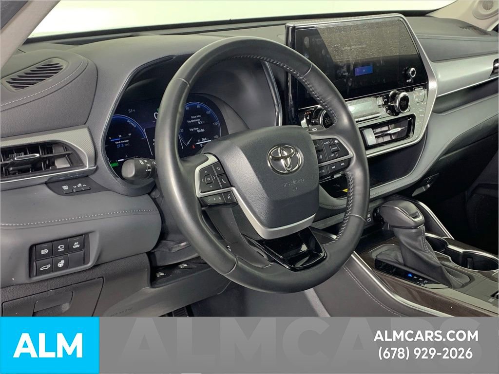 Used 2023 Toyota Highlander Platinum image 7