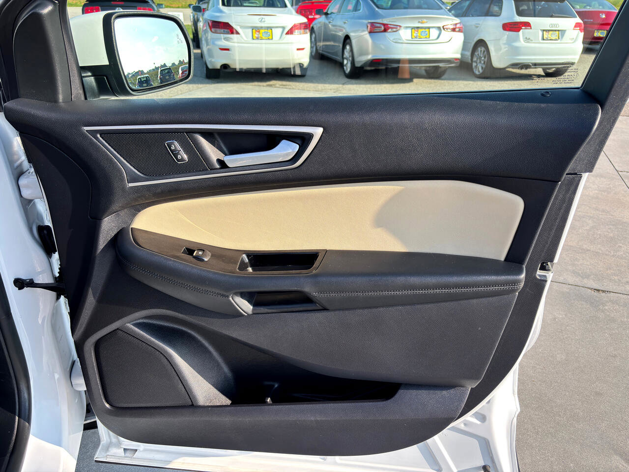 Used 2019 Ford Edge SEL w/ Equipment Group 201A image 26