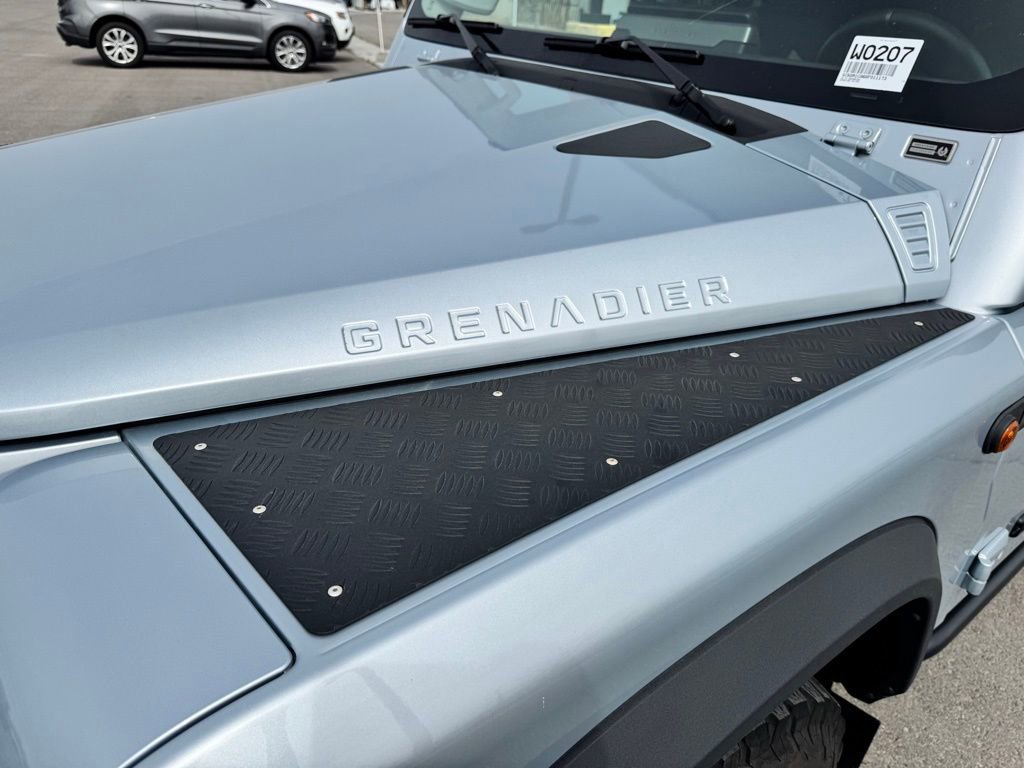 Used 2024 INEOS Grenadier Fieldmaster Edition image 31