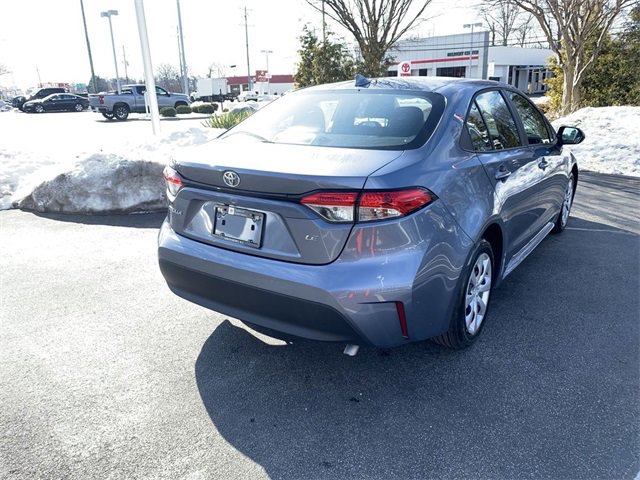 Used 2025 Toyota Corolla LE image 8
