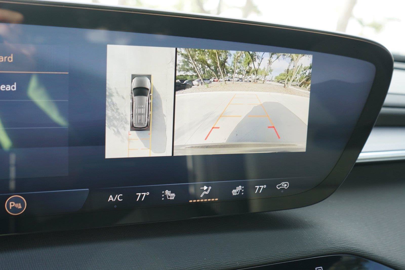 Used 2025 Buick Enclave Sport Touring w/ Super Cruise Package FWD image 12