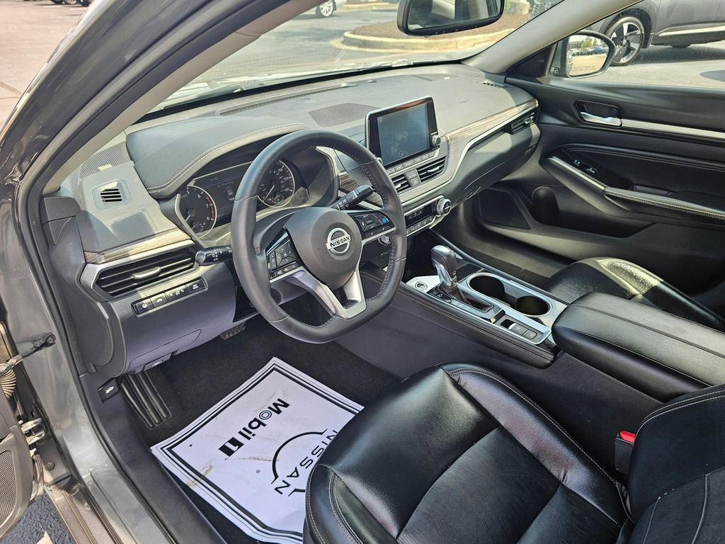 Used 2020 Nissan Altima 2.5 SL FWD image 13