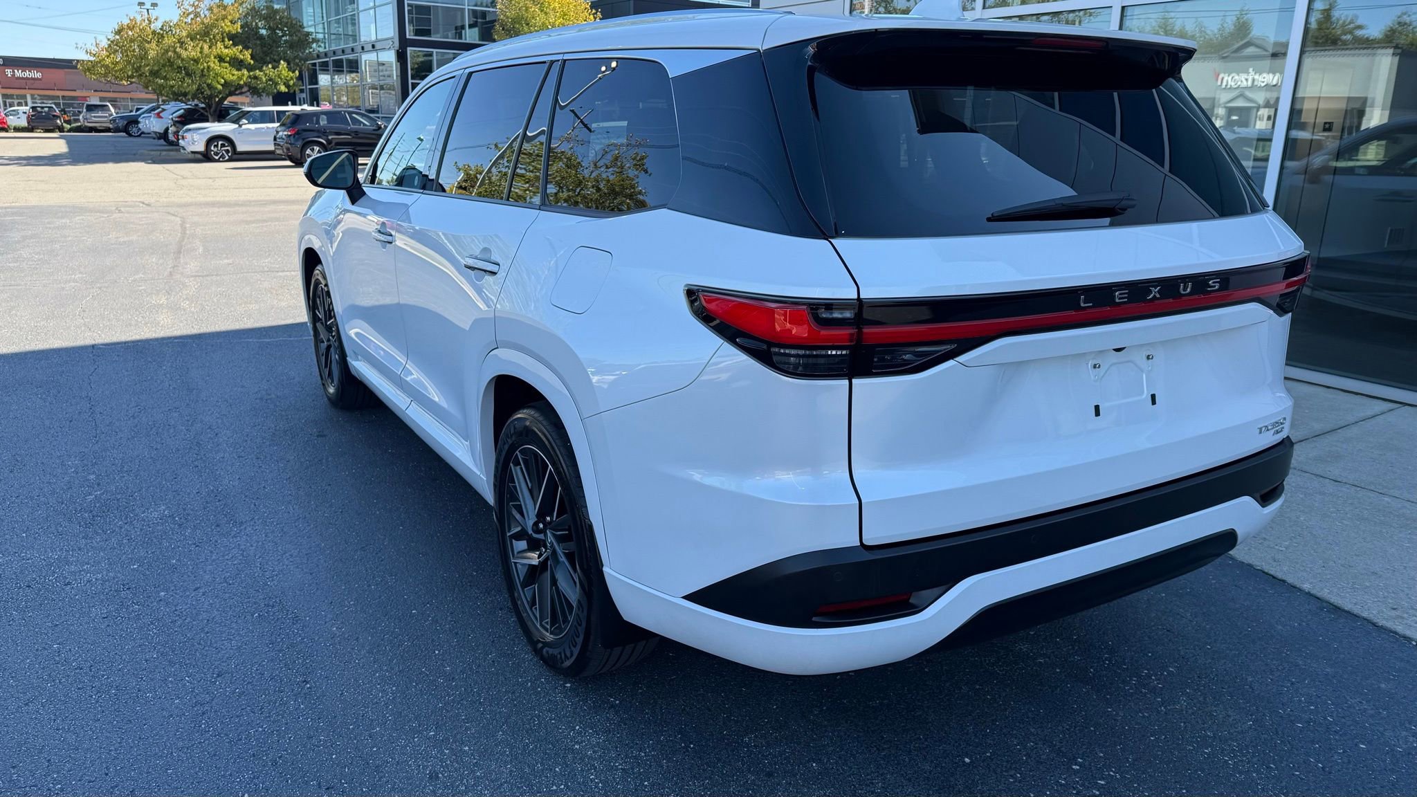 Used 2024 Lexus TX 350 AWD image 11