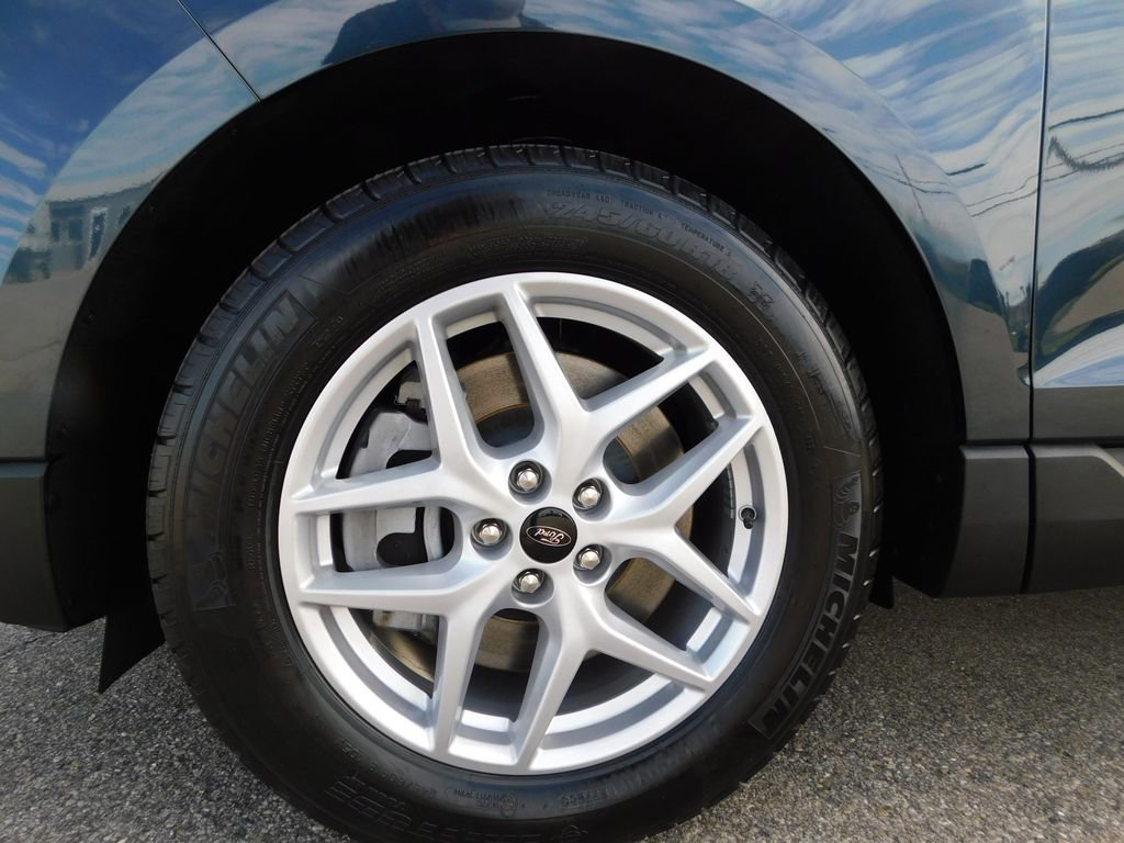 Used 2024 Ford Edge SEL w/ Convenience Package image 10