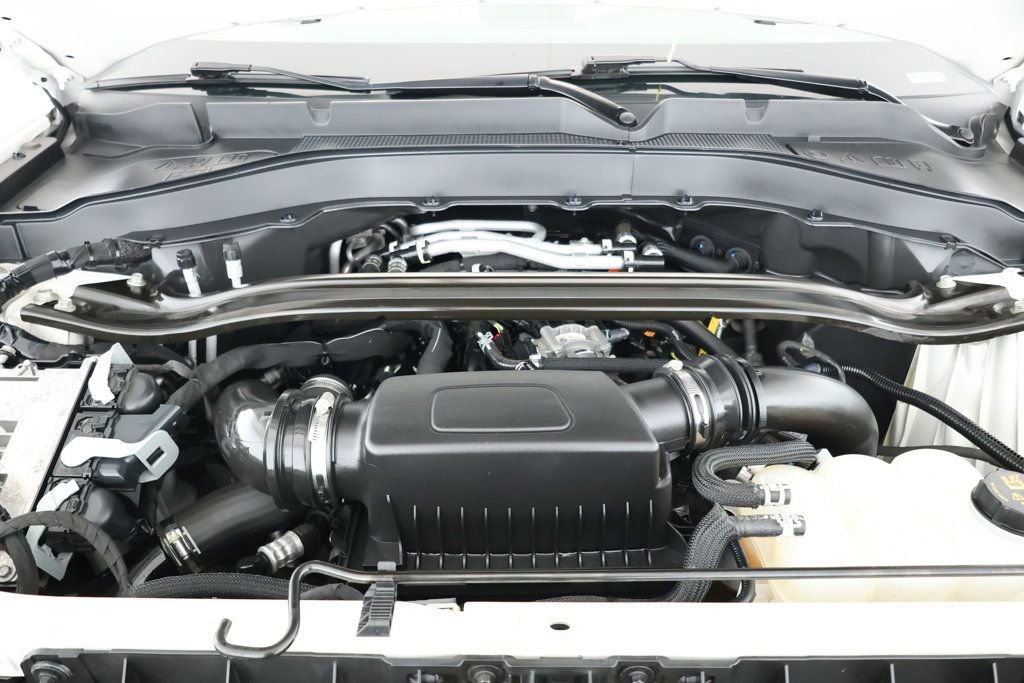 Used 2022 Ford Explorer Platinum w/ Equipment Group 601A image 24