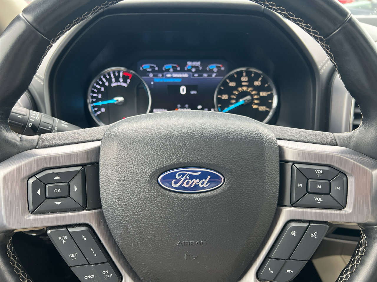 Used 2020 Ford Expedition Platinum image 22