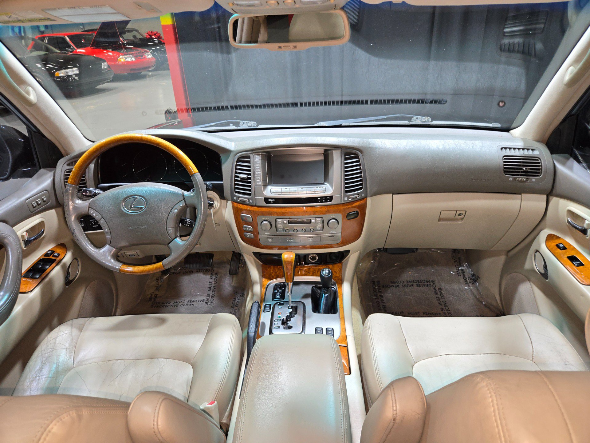 Used 2006 Lexus LX 470 4WD image 6