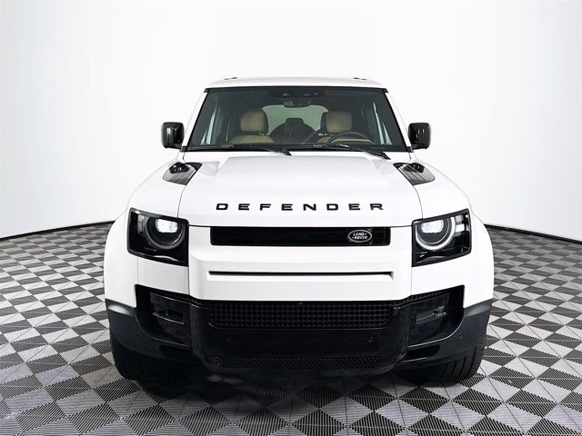 New 2026 Land Rover Defender 110 S image 2