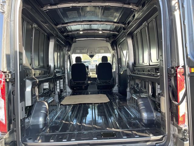 New 2026 Ford Transit 250 148 Medium Roof Extended AWD image 22
