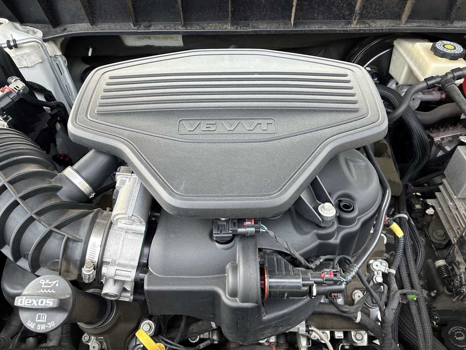 Used 2018 GMC Acadia SLT AWD/4WD image 18
