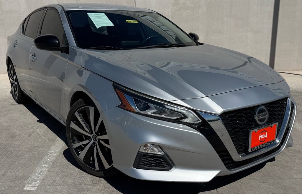 Used 2020 Nissan Altima 2.5 SR image 1