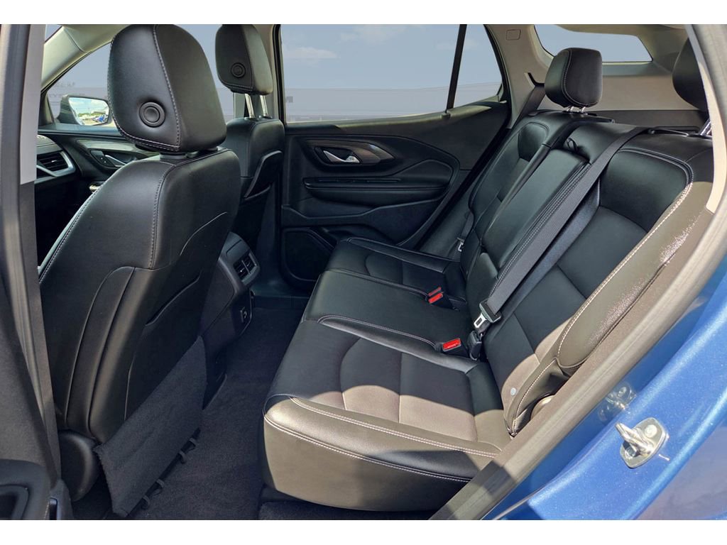 Used 2024 GMC Terrain SLT w/ Elevation Edition AWD/4WD image 14