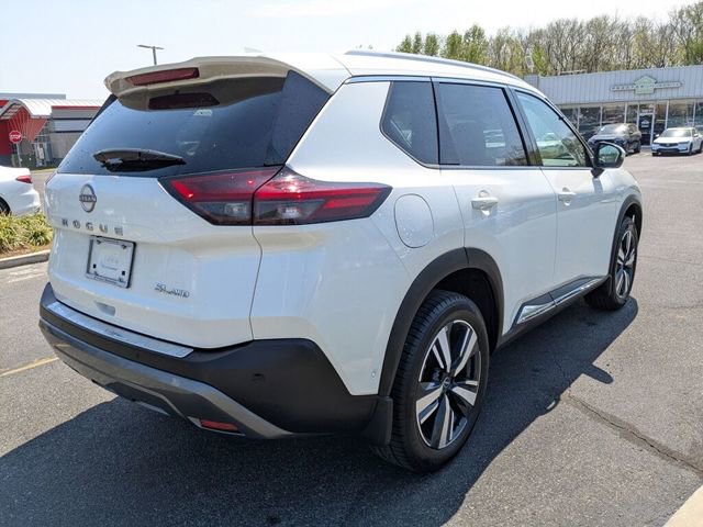 Used 2023 Nissan Rogue SL w/ SL Premium Package image 10
