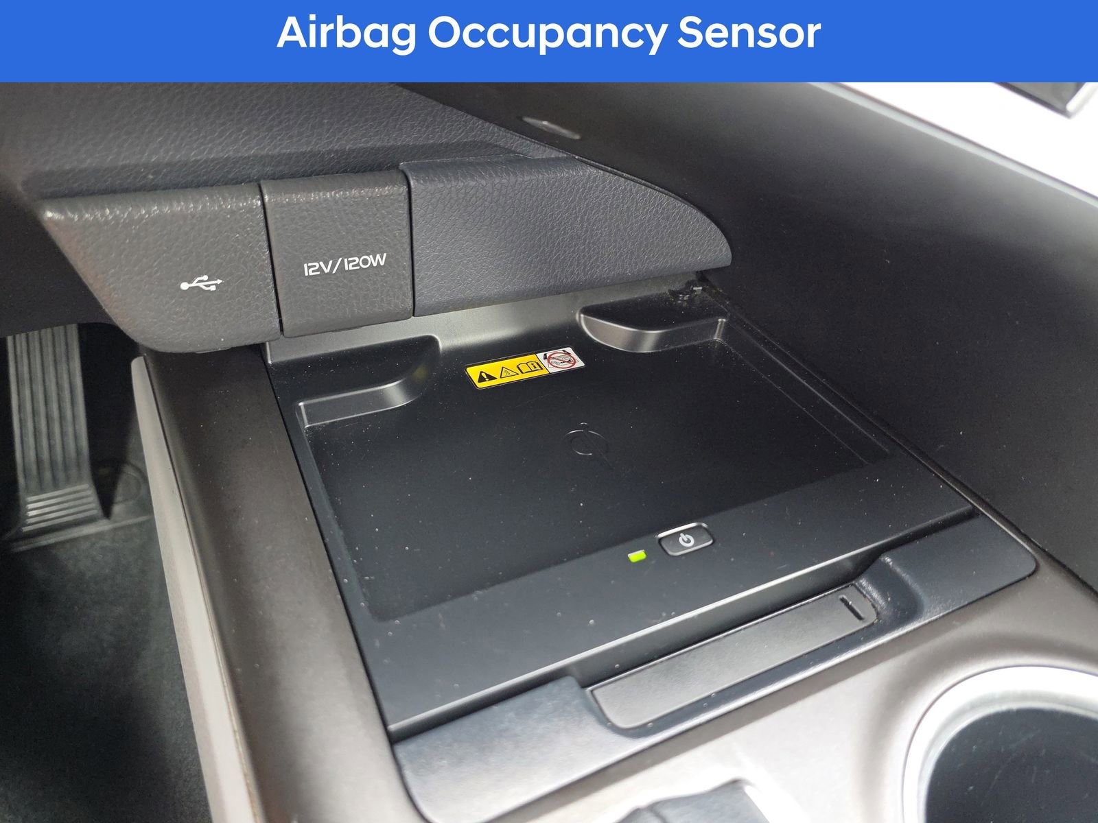 Used 2023 Toyota Camry XLE image 25