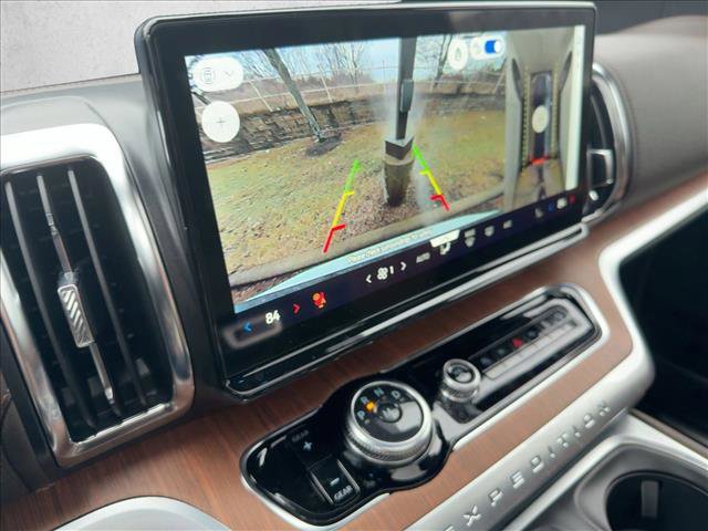 New 2025 Ford Expedition King Ranch image 13