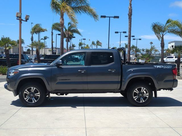 Used 2019 Toyota Tacoma TRD Sport w/ Technology Package AWD/4WD image 15