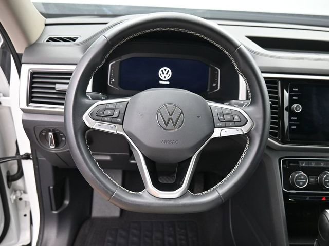 Used 2023 Volkswagen Atlas SE w/ Panoramic Sunroof Package FWD image 16