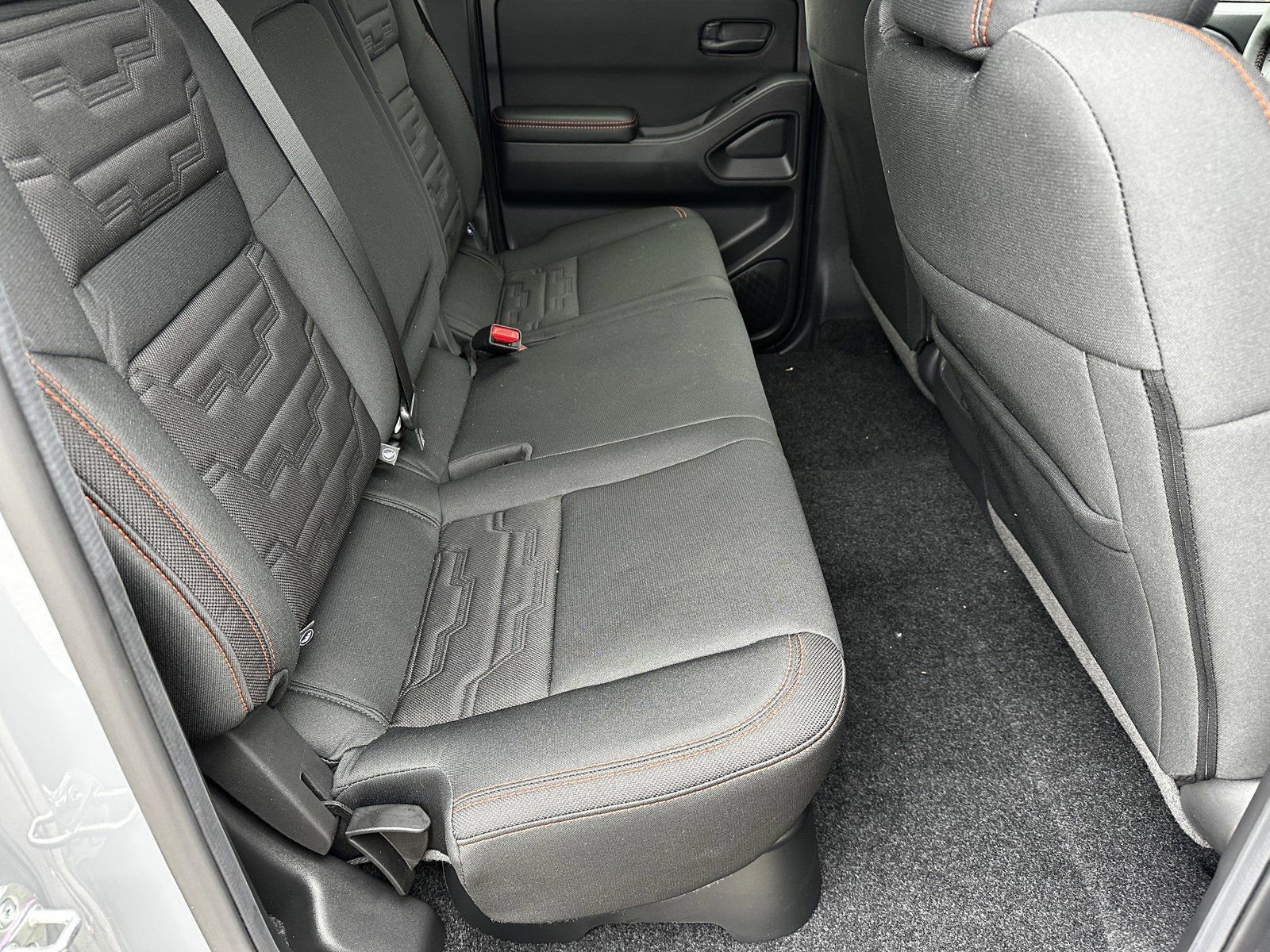New 2026 Nissan Frontier Pro-X w/ Pro-X Convenience Package RWD image 15