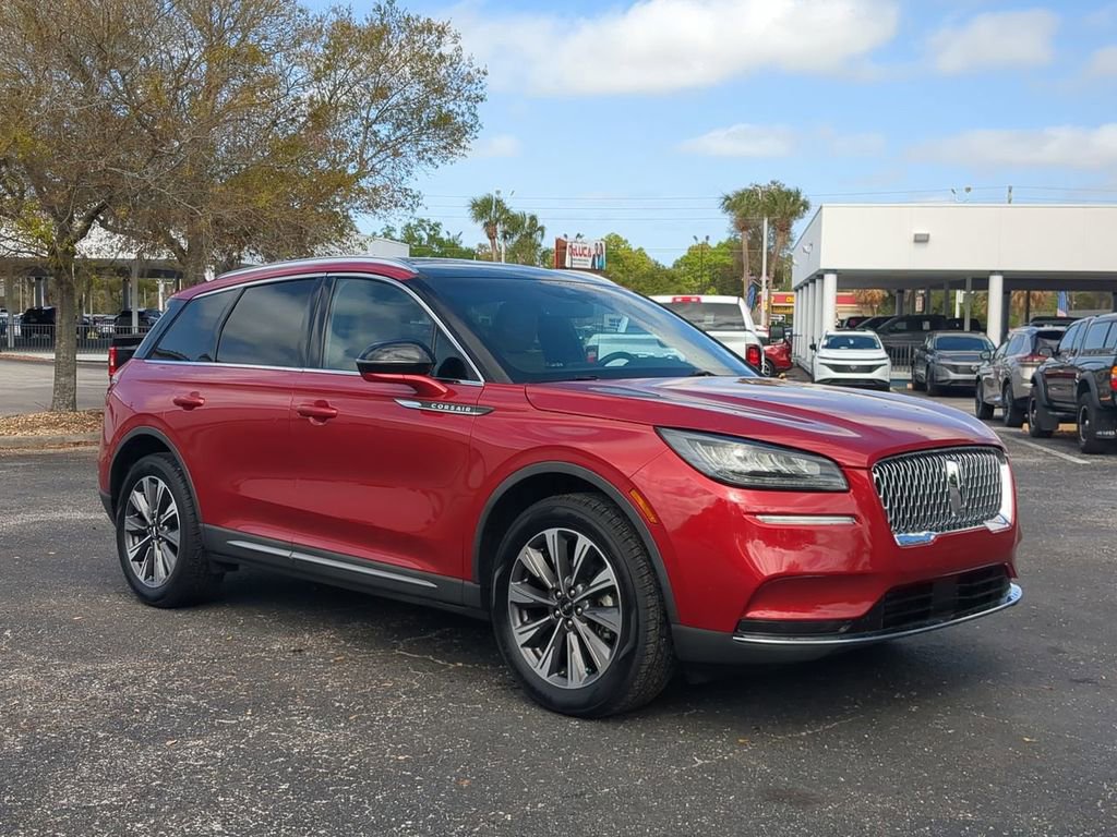 Used 2020 Lincoln Corsair Reserve image 2