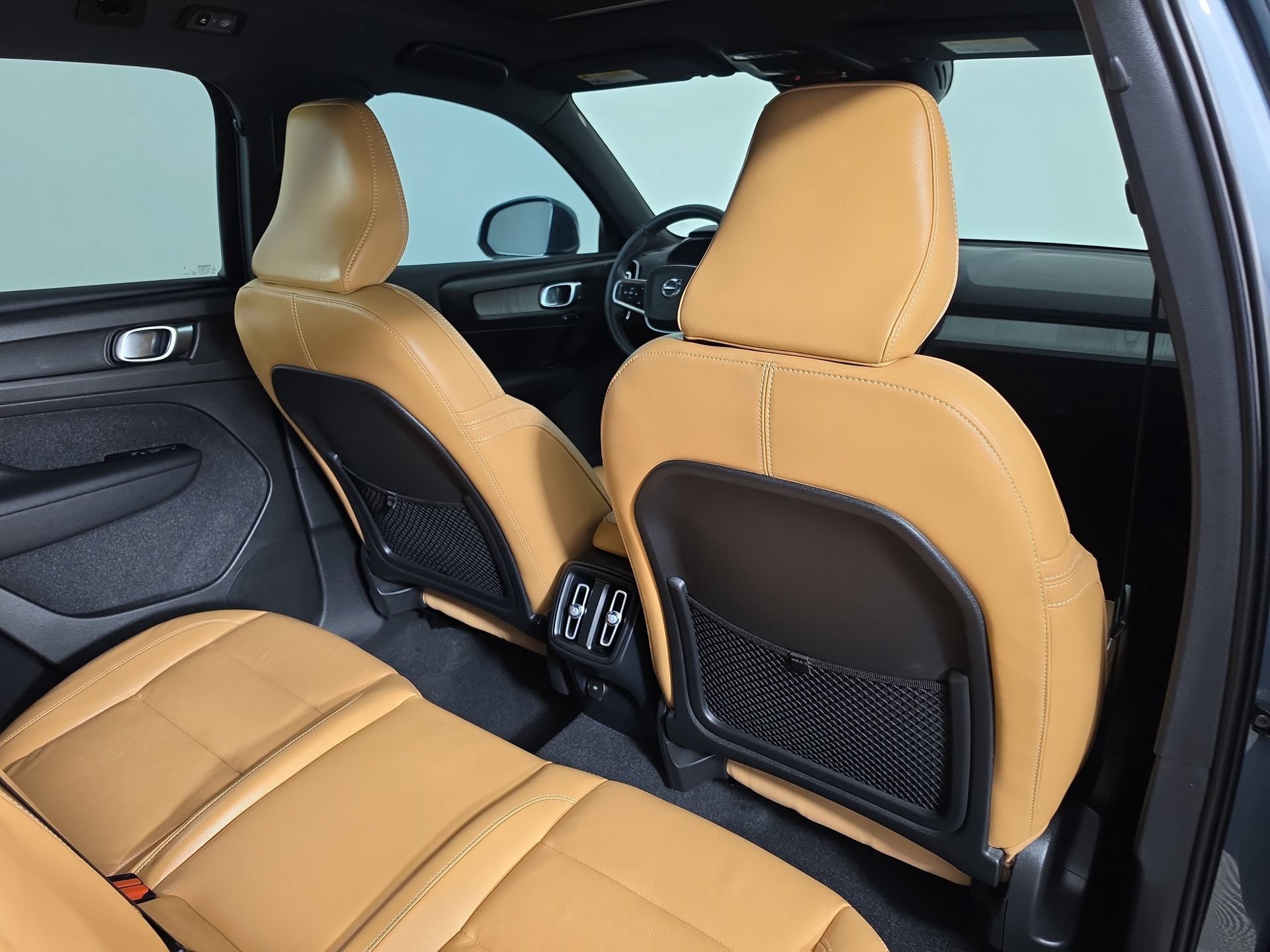 Used 2022 Volvo XC40 T5 Inscription w/ Advanced Package AWD/4WD image 42