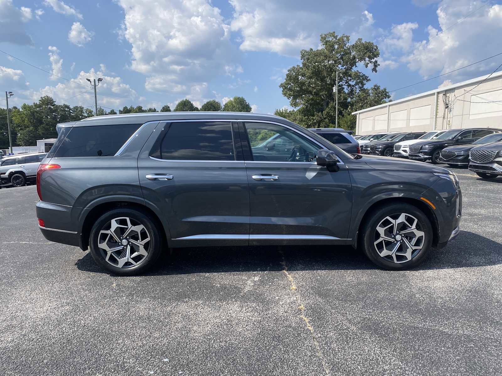 Certified 2021 Hyundai Palisade Calligraphy image 3