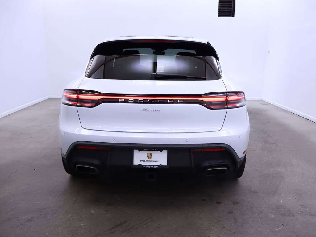 New 2024 Porsche Macan image 6