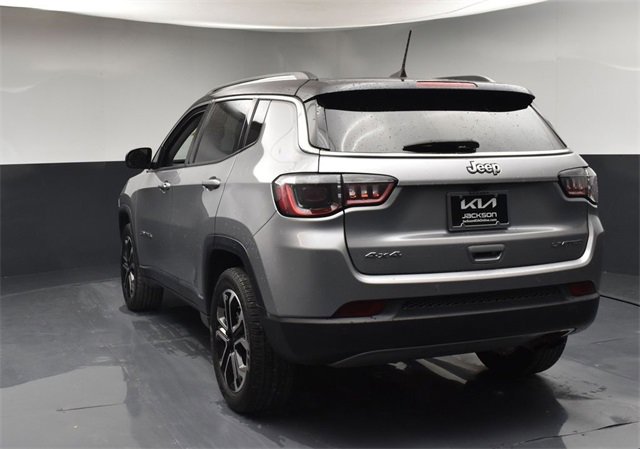 Used 2022 Jeep Compass Limited image 6