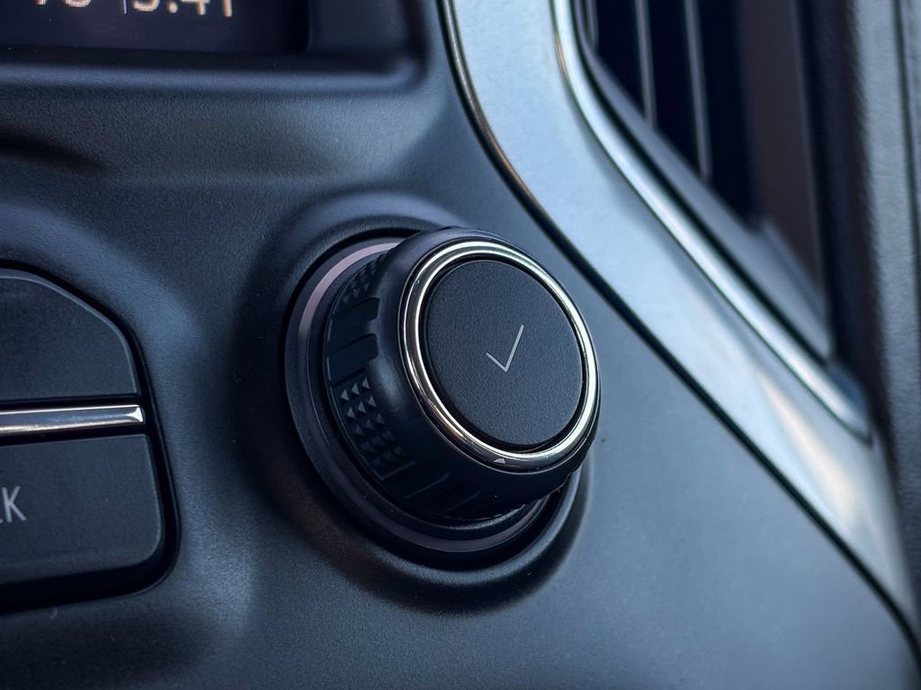 Certified 2021 Chevrolet Silverado 1500 LT image 28