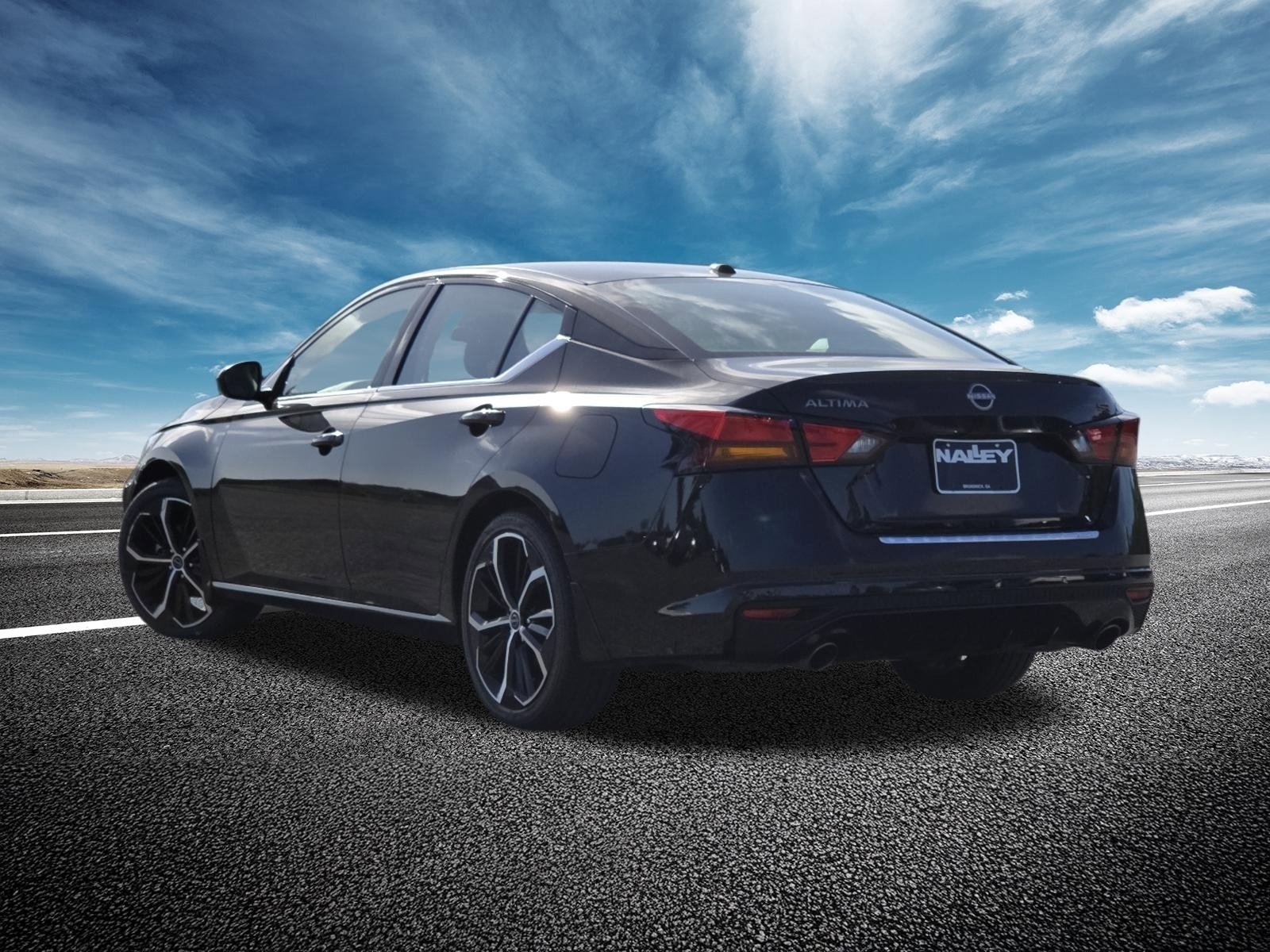 Used 2023 Nissan Altima 2.5 SR image 15