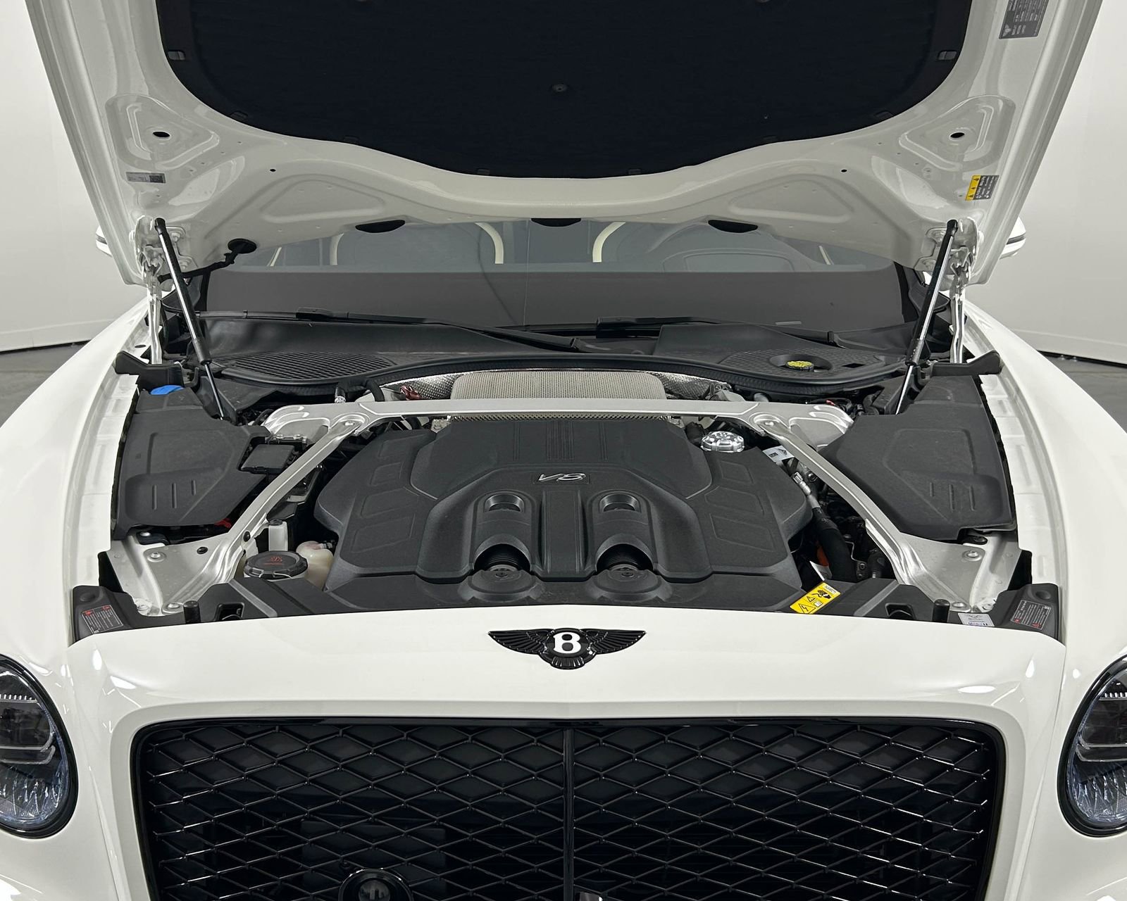 New 2026 Bentley Flying Spur Plug-In Hybrid image 45