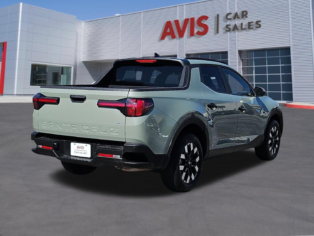 Used 2025 Hyundai Santa Cruz SEL AWD/4WD image 5