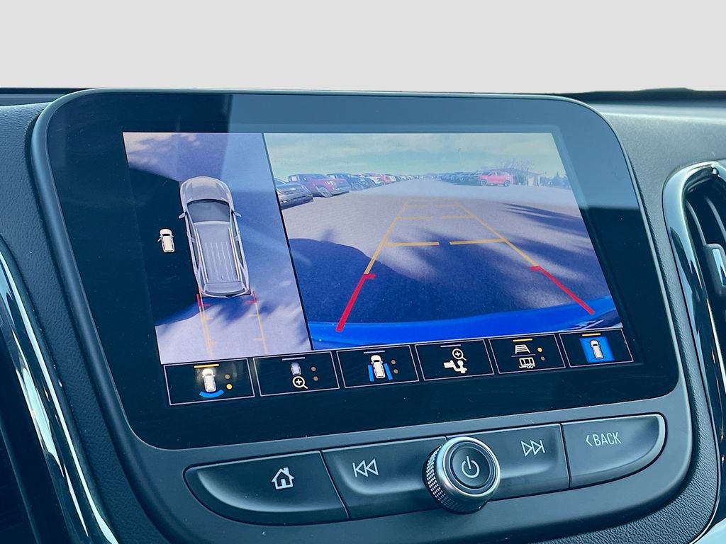 Used 2024 Chevrolet Equinox RS AWD/4WD image 12