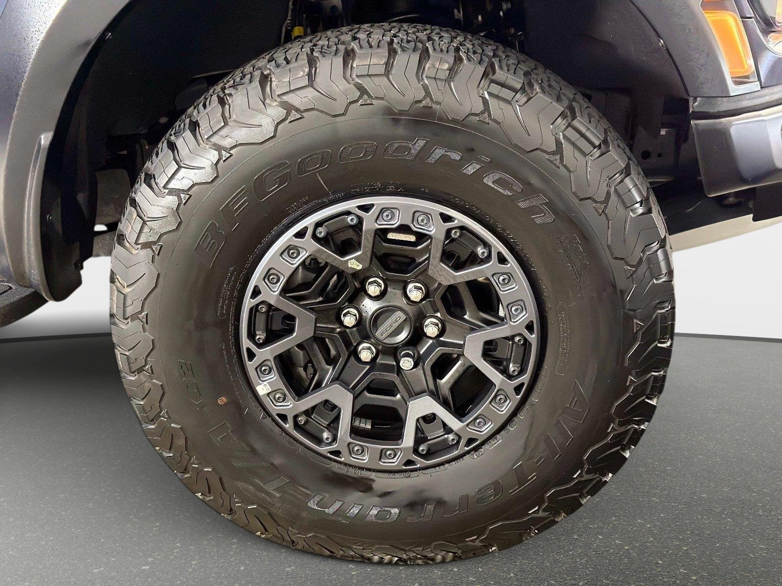 Used 2024 Ford F150 Raptor w/ Equipment Group 803A Raptor R AWD/4WD image 21