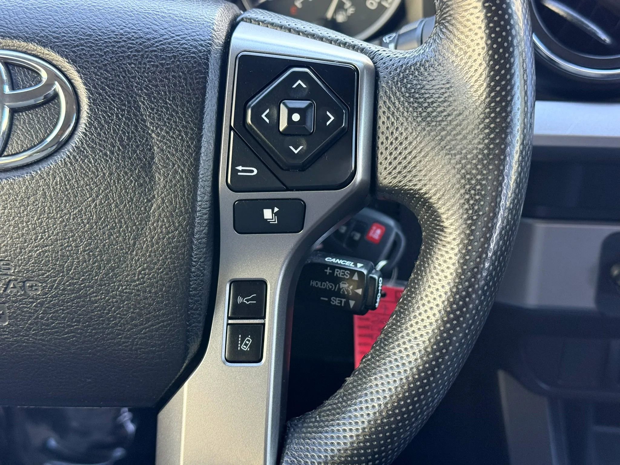 Used 2021 Toyota Tacoma SR5 image 26