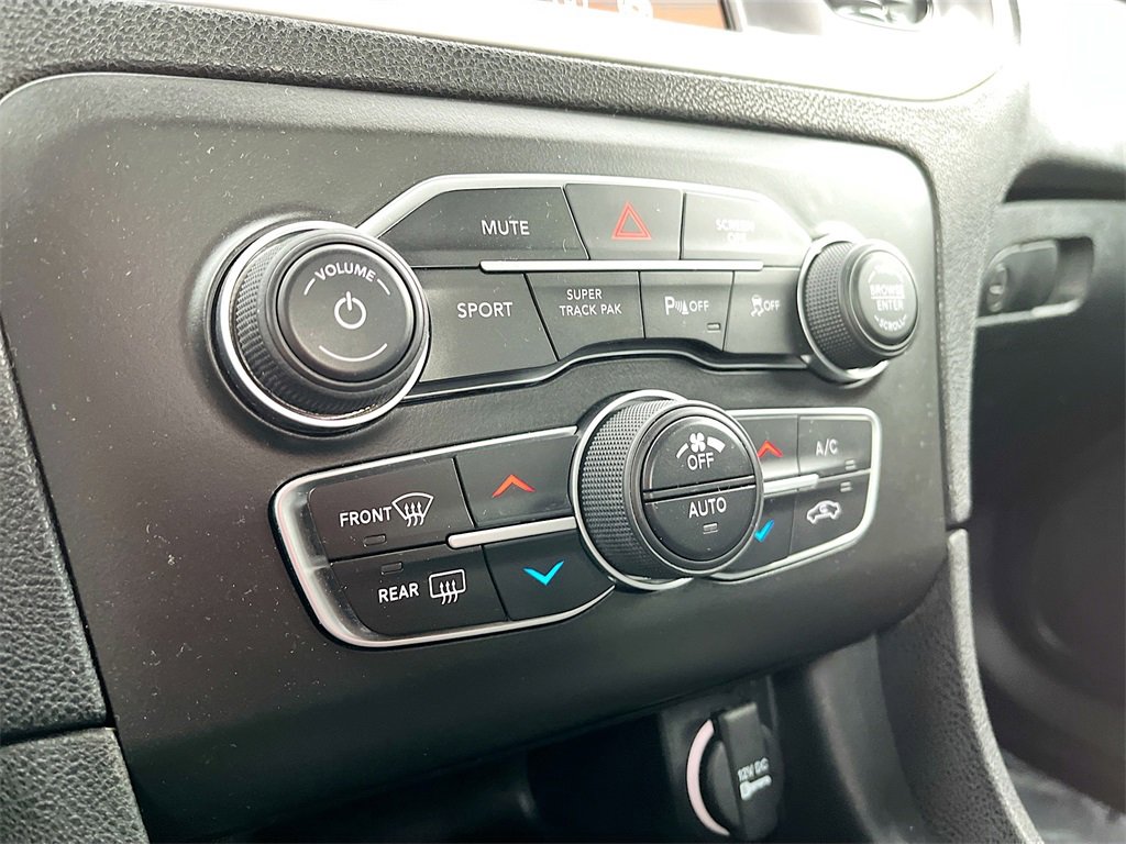 Used 2022 Dodge Charger GT w/ Blacktop Package image 15