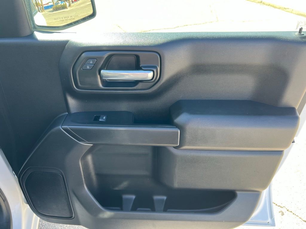 Used 2025 Chevrolet Silverado 1500 W/T image 22