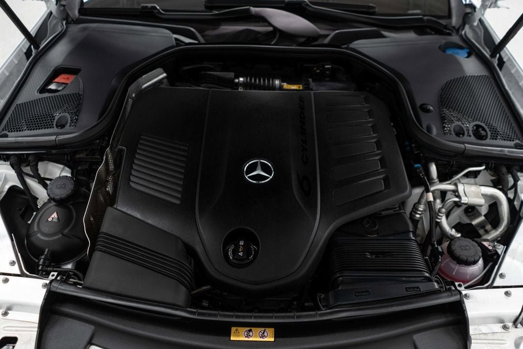 Used 2022 Mercedes-Benz E 450 4MATIC Cabriolet image 36