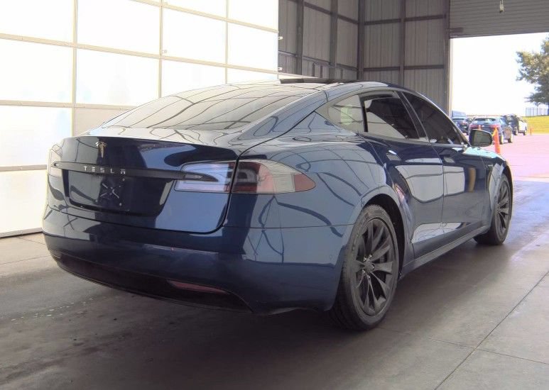 Used 2018 Tesla Model S 100D AWD/4WD image 3