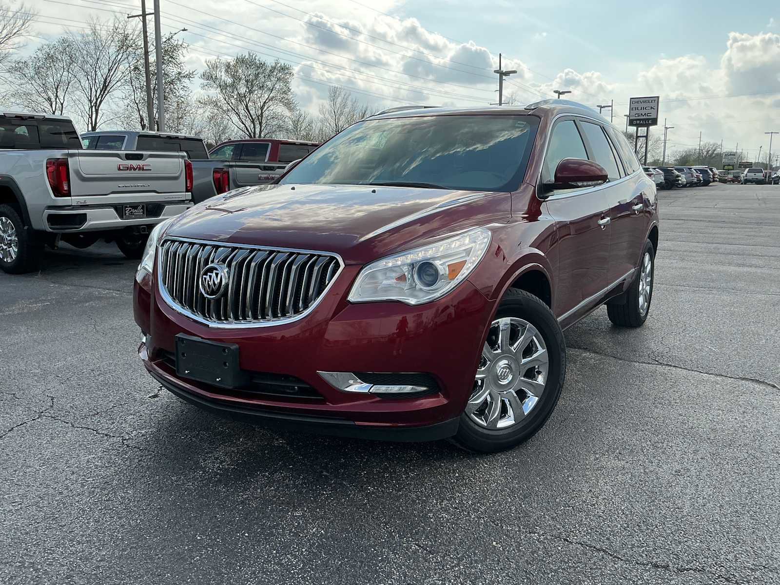 Used 2017 Buick Enclave Premium w/ Trailering Package image 3