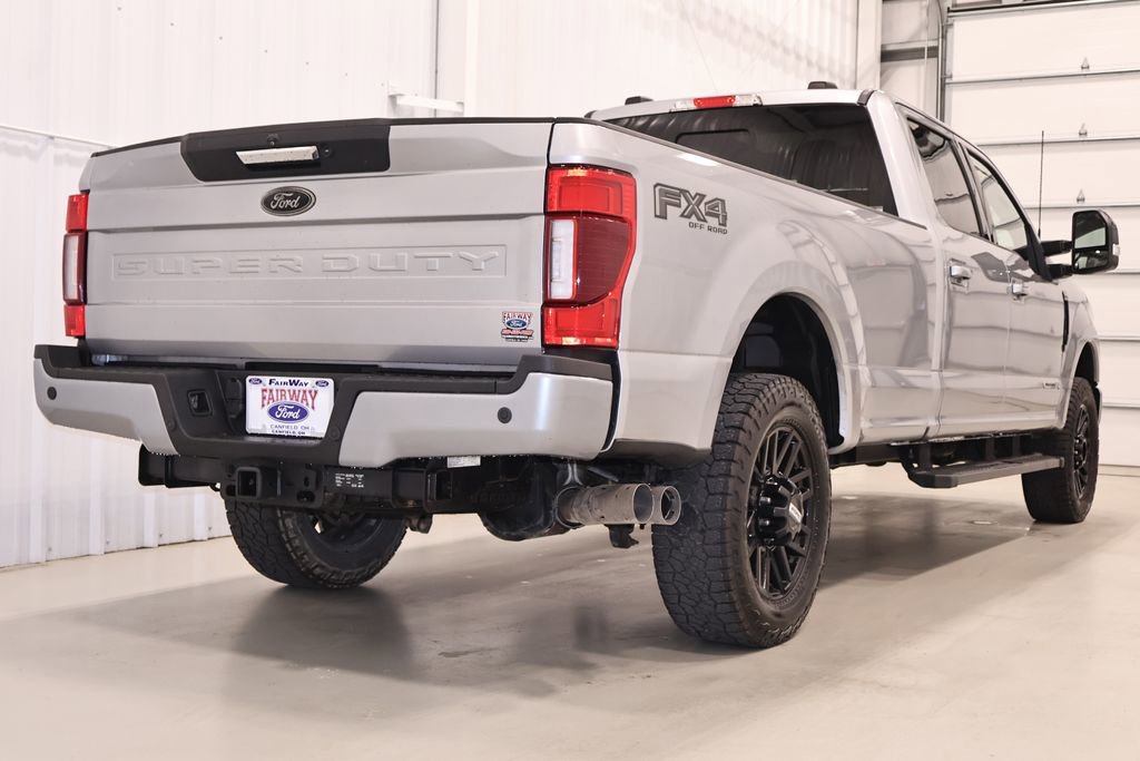 Certified 2022 Ford F250 Lariat w/ Black Appearance Package image 10