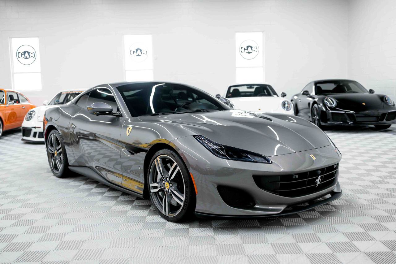 Used 2020 Ferrari Portofino RWD image 6