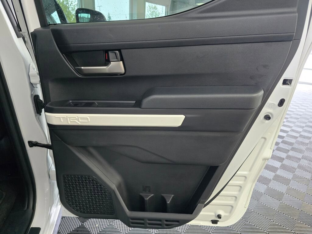 Used 2024 Toyota Tacoma TRD Sport w/ TRD Sport Upgrade Package image 41