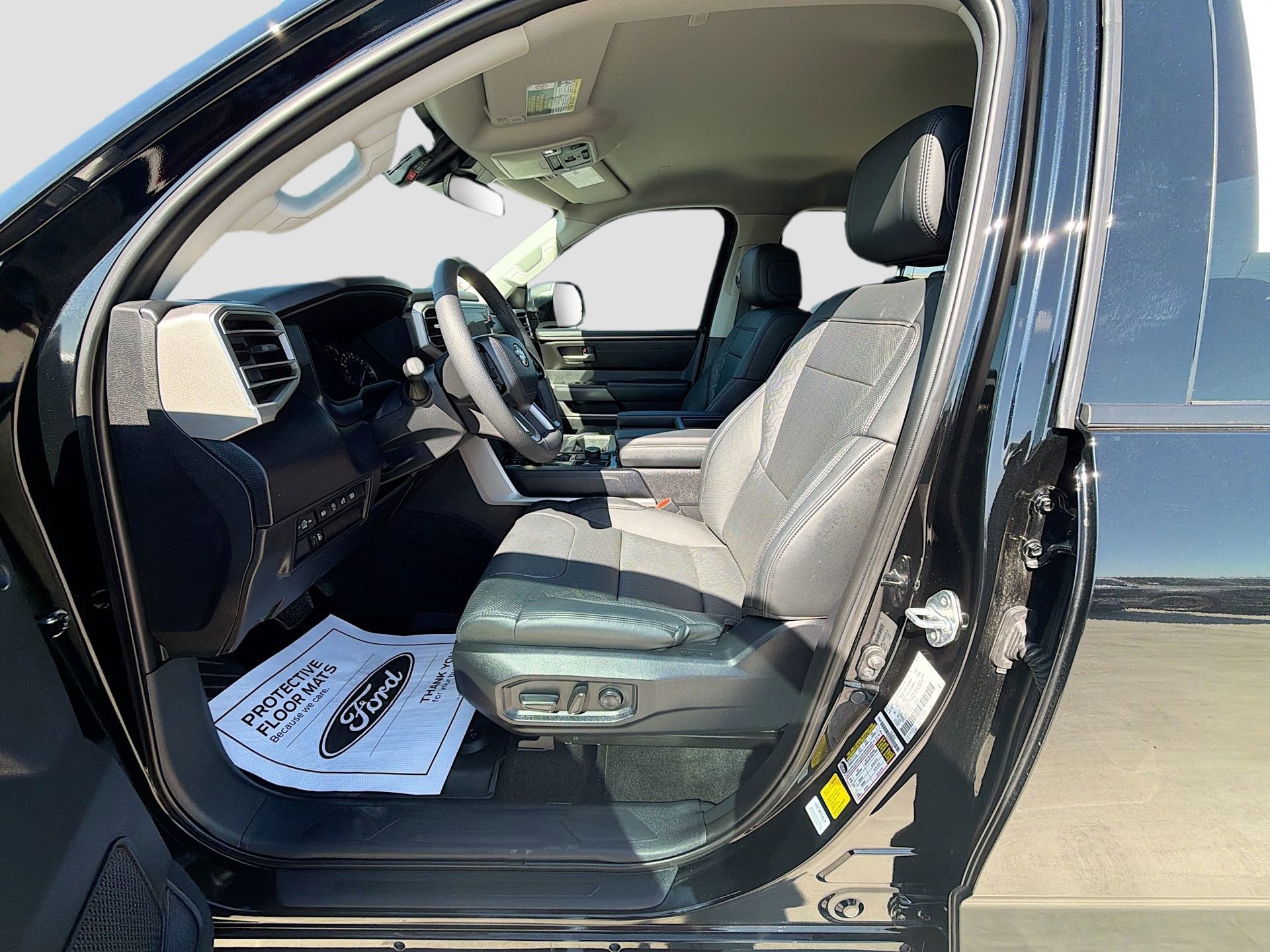 Used 2024 Toyota Tundra SR5 w/ SR5 Premium Package image 17