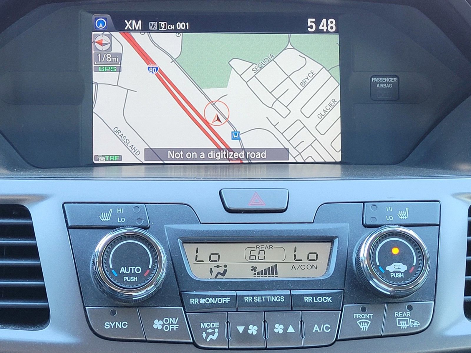 Used 2015 Honda Odyssey Touring Elite image 29