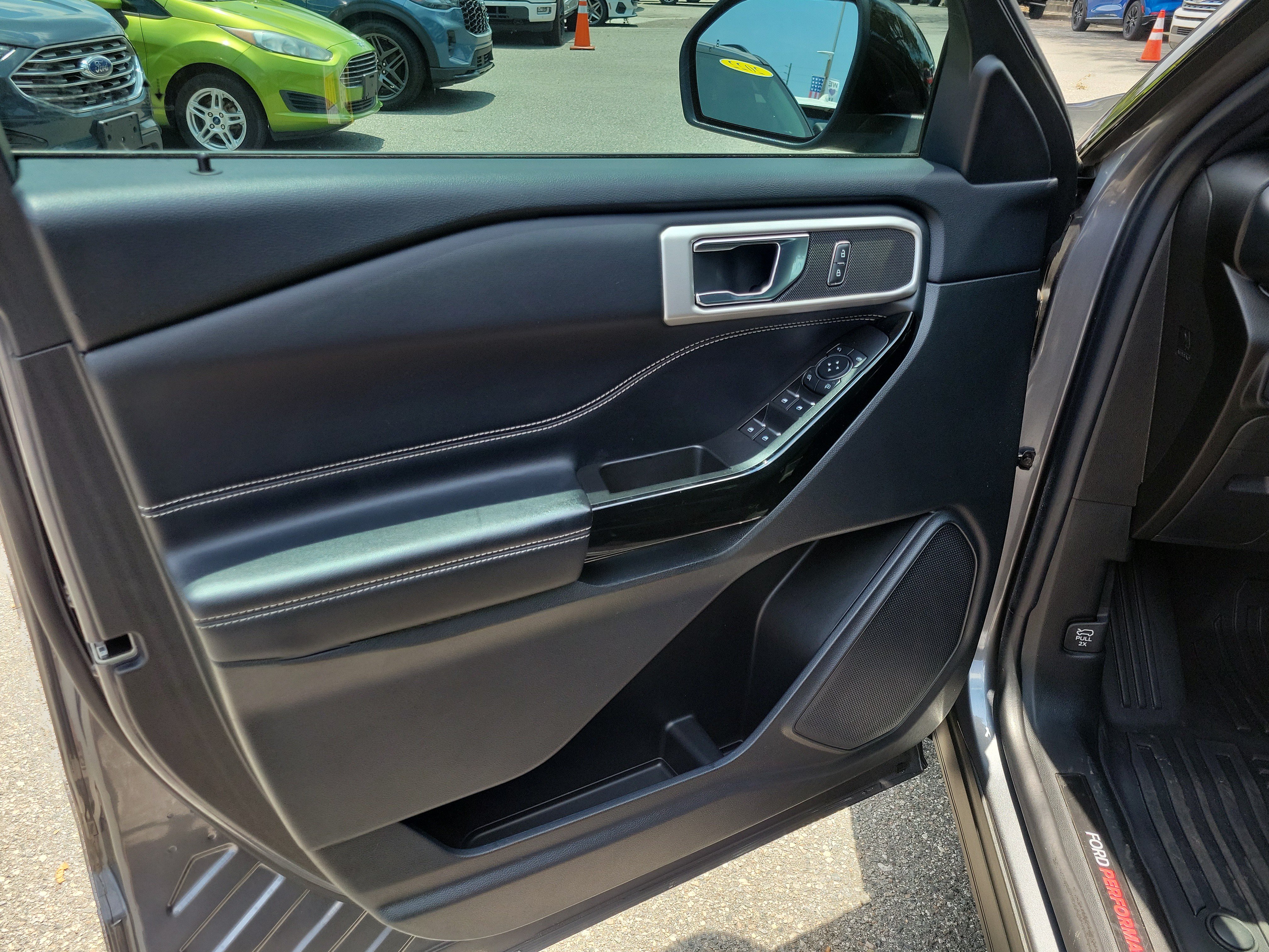 Used 2022 Ford Explorer ST w/ ST Street Pack RWD image 16