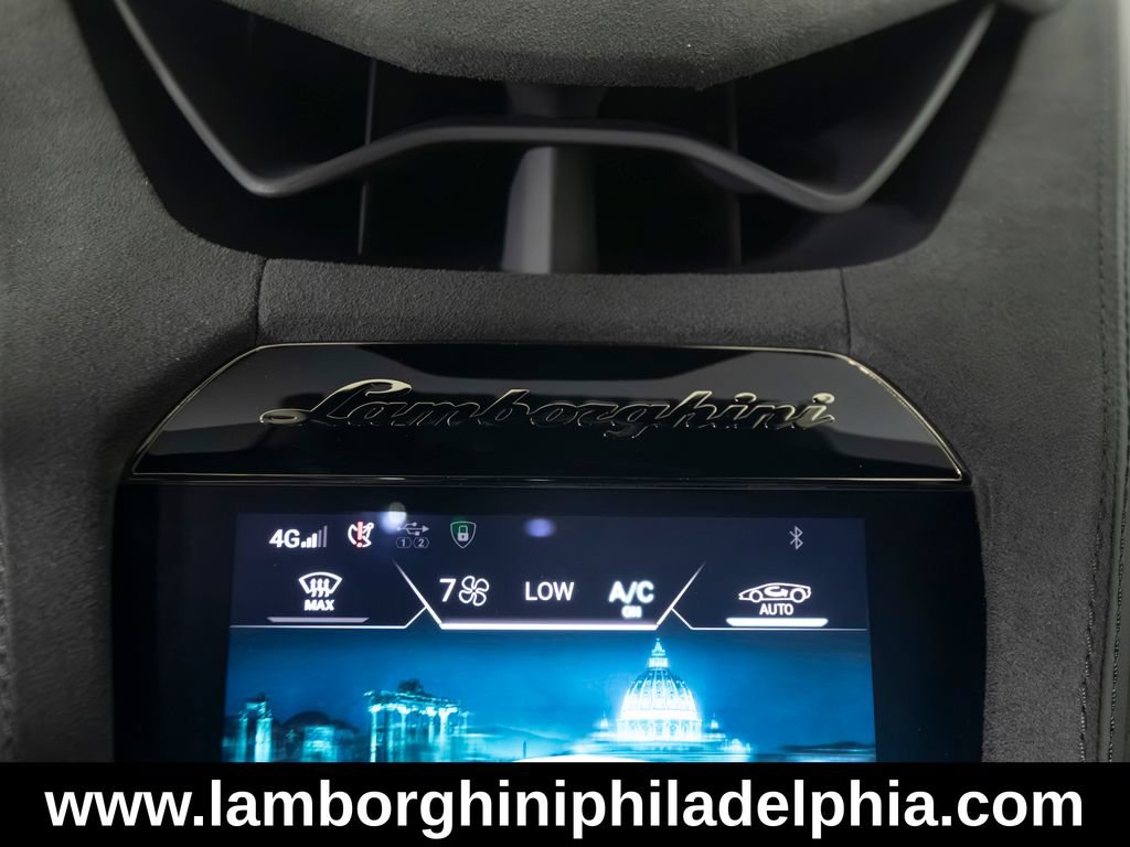 Used 2026 Lamborghini Temerario AWD/4WD image 23