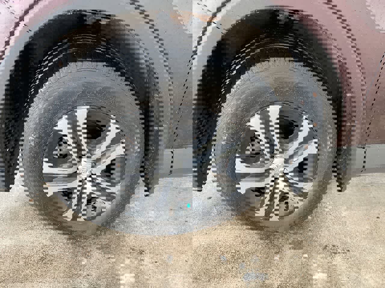 Used 2018 Toyota RAV4 LE w/ All Weather Liner Package image 10