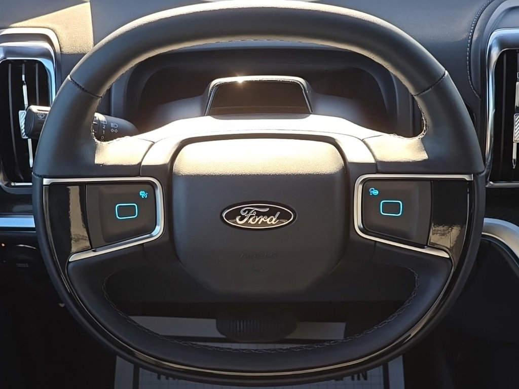 New 2025 Ford Expedition Max Platinum image 32