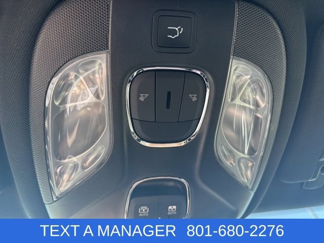 New 2026 Jeep Compass Trailhawk w/ Sun, Sound & Navigation Group AWD/4WD image 25