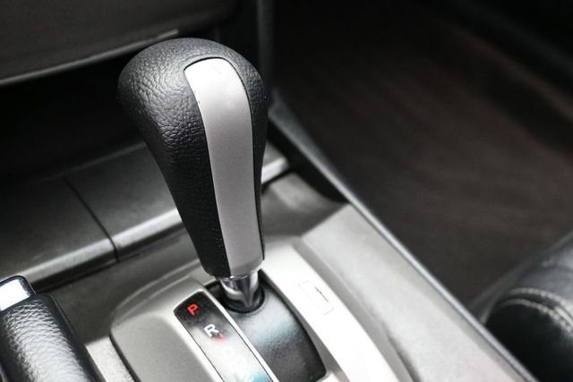 Used 2010 Honda Crosstour EX image 21